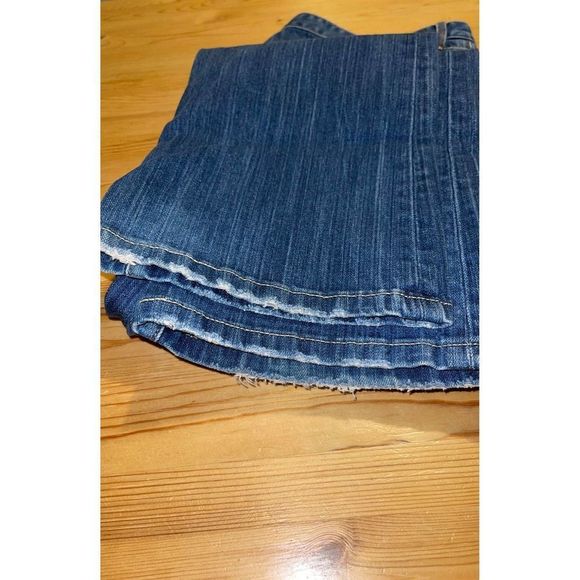 Levi's Eco Green Bootcut Jeans Blue Denim Stretch Whiskered Womens size 12/31 - Picture 11 of 11